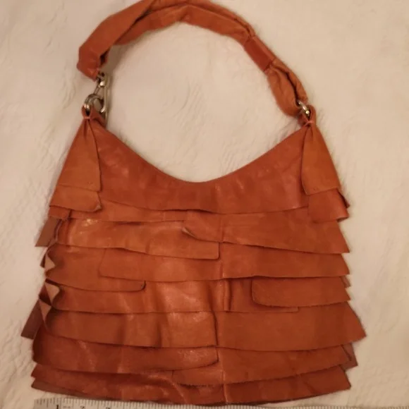 Sabina New York Layered Terracotta Leather Shoulder Bag - Picture 5 of 10